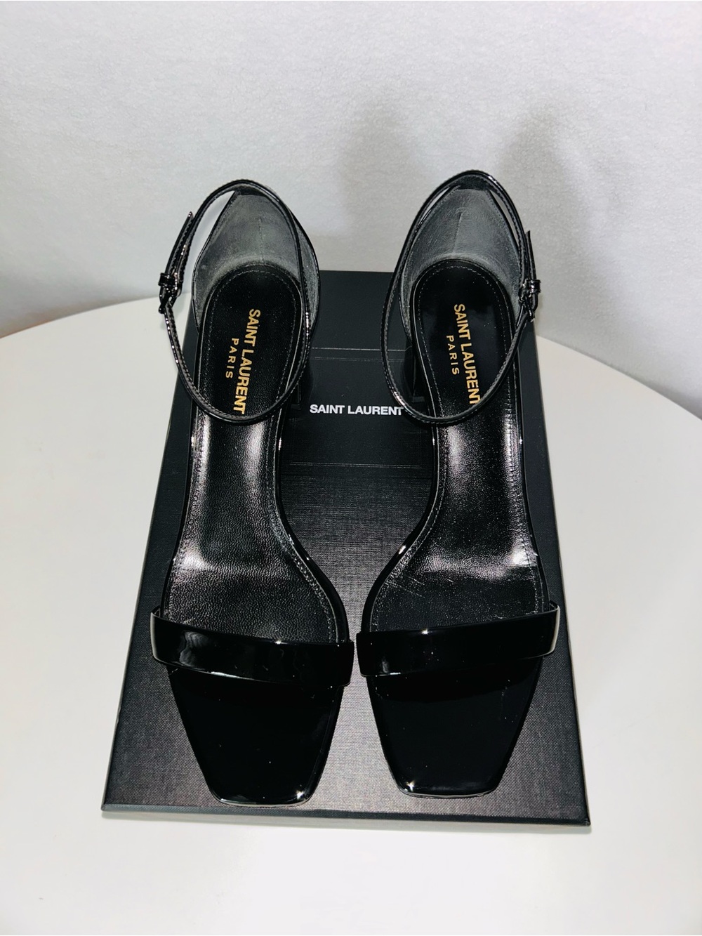 Yves Saint Laurent Black Patent Leather Ankle-Strap Block Heels Size 10 - Picture 2 of 8